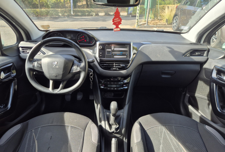 Peugeot 208 1.4 HDI 68 Active Kit distribution neuf