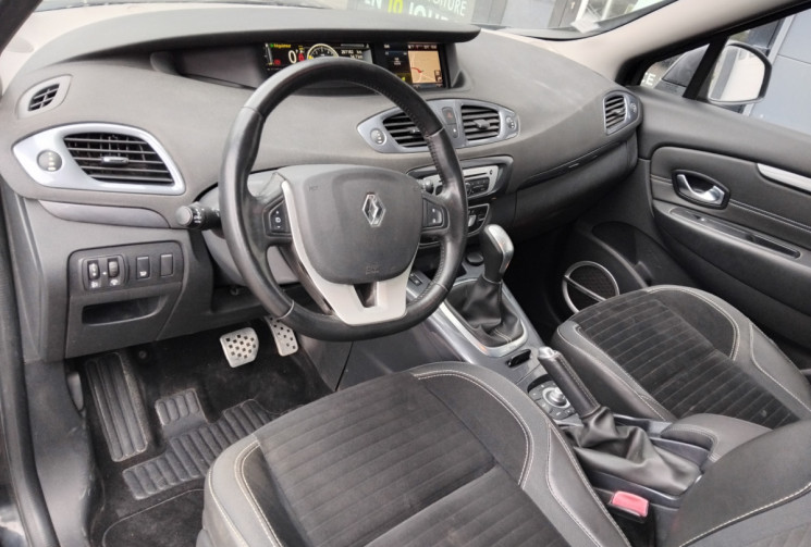Renault Scénic  III Phase 2 1.5 dCi FAP EDC 6  110 cv xMod BOSE