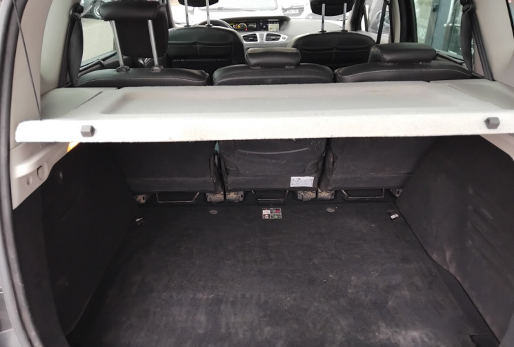 Renault Scénic  III Phase 2 1.5 dCi FAP EDC 6  110 cv xMod BOSE