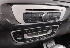 Renault Scénic  III Phase 2 1.5 dCi FAP EDC 6  110 cv xMod BOSE