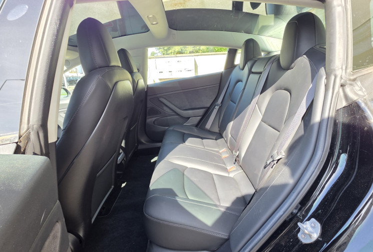 Tesla Model 3 Long-Range Dual Motor AWD 1 ERE MAIN 