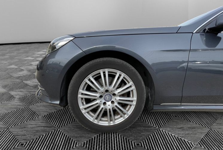 Mercedes CLASSE E 250 CDI / 204 CH / 4 MATIC BLUETEC EXECUTIVE / SUIVI FULL MERCEDES