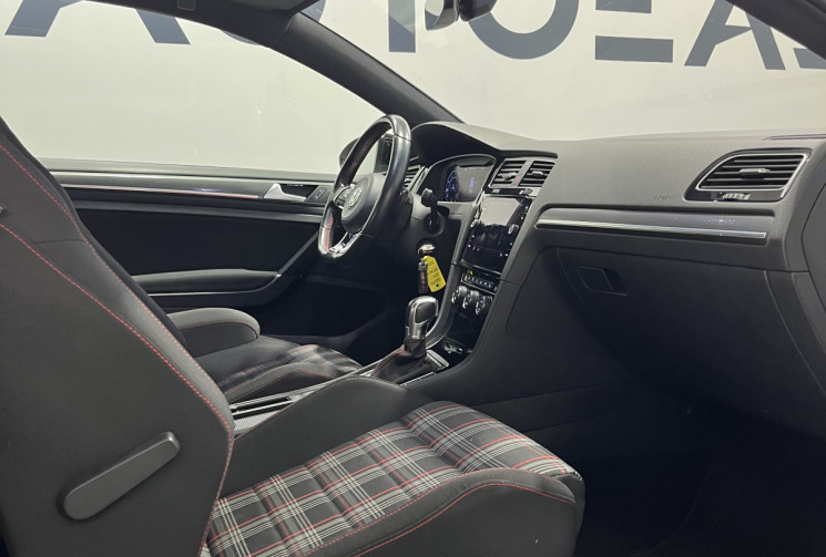 Volkswagen Golf 2.0 TSI 245 ch DSG7 GTI Performance