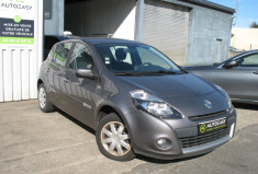 Renault Clio III 1.2   16V  75 TOMTOM 5 PORTES 67000 KM