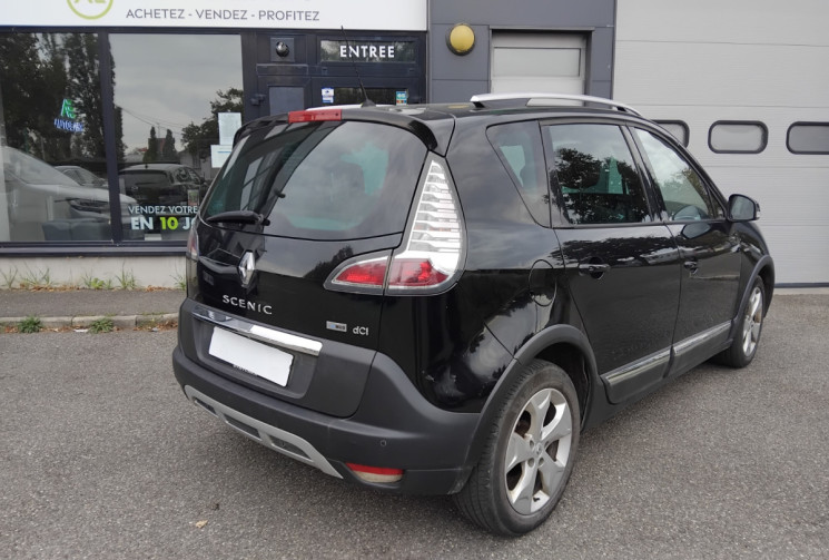 Renault Scénic  III Phase 2 1.5 dCi FAP EDC 6  110 cv xMod BOSE
