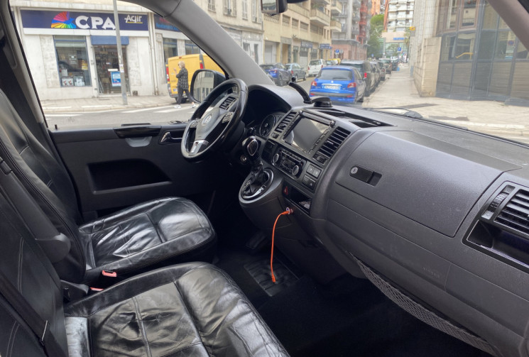 Volkswagen CARAVELLE 2.0 BITDI 180 DSG7 9 PLACES 