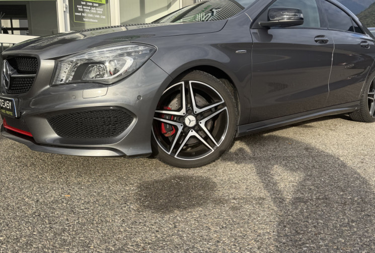 Mercedes CLA 250 2.0 211cv 4Matic 7G-Tronic - finition Sport - Pack AMG