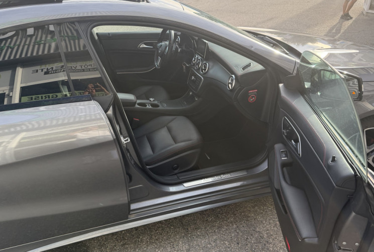 Mercedes CLA 250 2.0 211cv 4Matic 7G-Tronic - finition Sport - Pack AMG