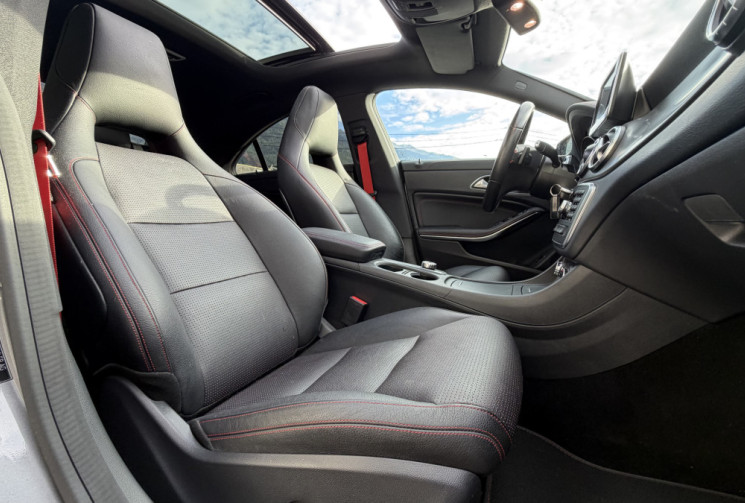 Mercedes CLA 250 2.0 211cv 4Matic 7G-Tronic - finition Sport - Pack AMG