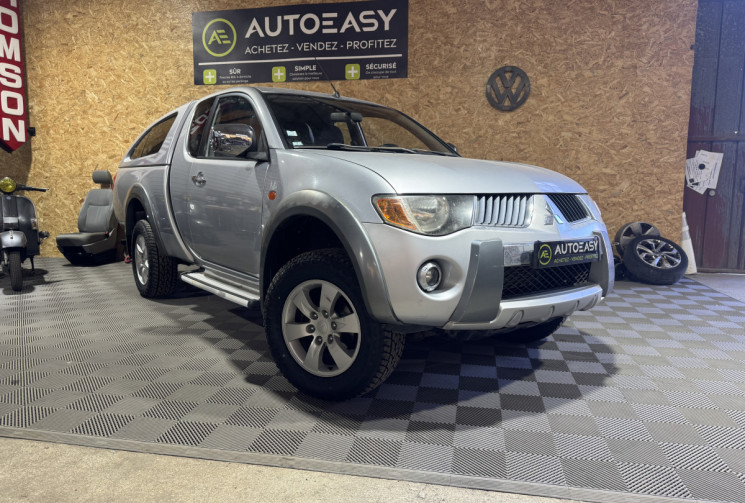 Mitsubishi L200 CLUB CAB