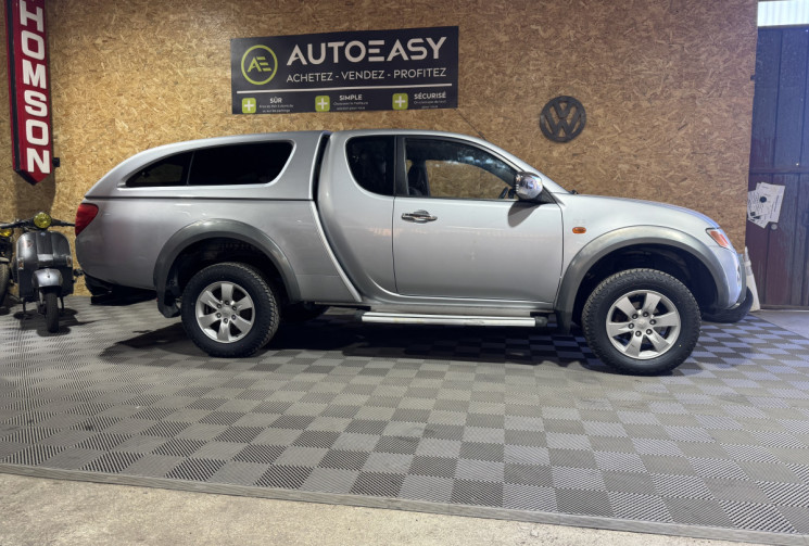 Mitsubishi L200 CLUB CAB