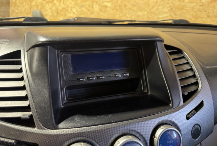 Mitsubishi L200 CLUB CAB