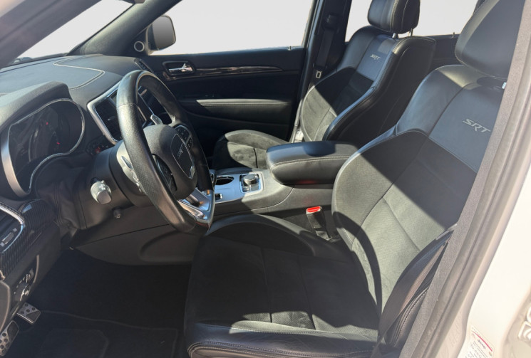 Jeep GRAND CHEROKEE 6.4 HEMI V8