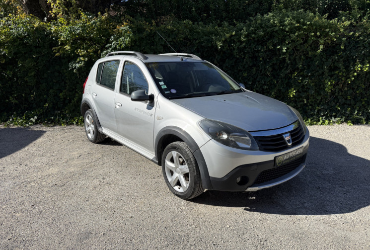 Dacia Sandero 1.6 16v 105ch Bioéthanol Stepway / ETHANOL D'ORIGINE