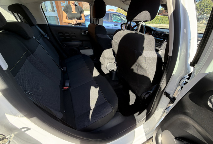 Citroën C3 PureTech 82ch Graphic S&S E6.d / courroie de distribution changée