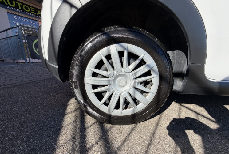 Citroën C3 PureTech 82ch Graphic S&S E6.d / courroie de distribution changée
