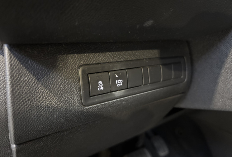 Peugeot 308 SW 1.6 120 ch Business Pack EAT6 / Boîte automatique / Distribution 2026