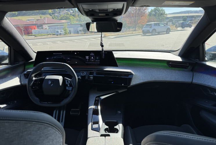 Peugeot 3008 1.2 Hybrid 136 cv Boîte auto GT hifi Focal, Alcantara