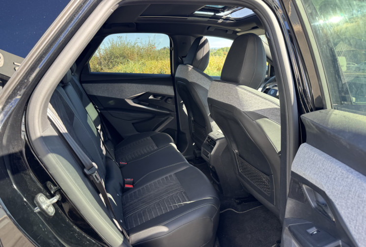 Peugeot 3008 1.2 Hybrid 136 cv Boîte auto GT hifi Focal, Alcantara
