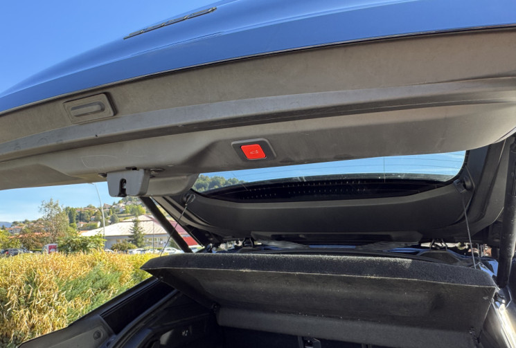 Peugeot 3008 1.2 Hybrid 136 cv Boîte auto GT hifi Focal, Alcantara