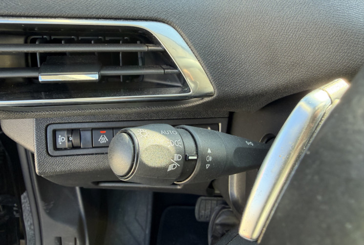 Peugeot 3008 1.5 BLUEHDI 130 CH EAT8 ACTIVE BUSINESS