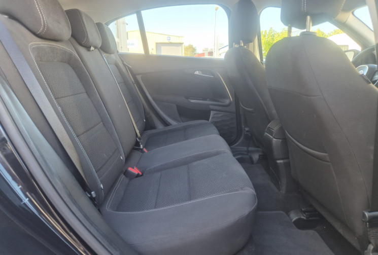 FIAT TIPO  (356) Hatchback 1.4 i 16V 95 cv * Nouvelle Distribution * Clim * Camera de recul 