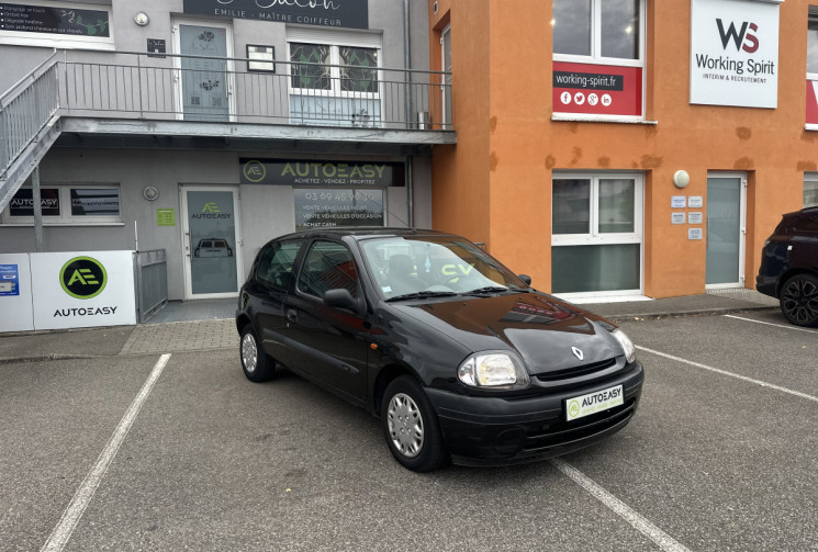 Renault Clio 1.4i 75ch