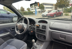 Renault Clio 1.4i 75ch