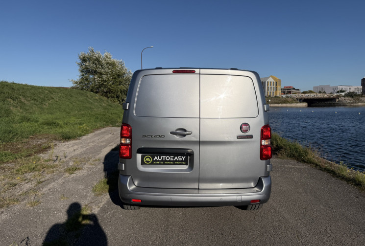 FIAT Scudo 2.0 BlueHDi 180 Pro Lounge FG Standard BVA (15741,66€HT)