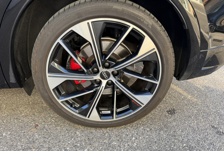 Audi Q5 55 TFSI e 367 ch S line quattro SOH 98% / suivi Audi / Toit / B&O / Attelage / 2e main