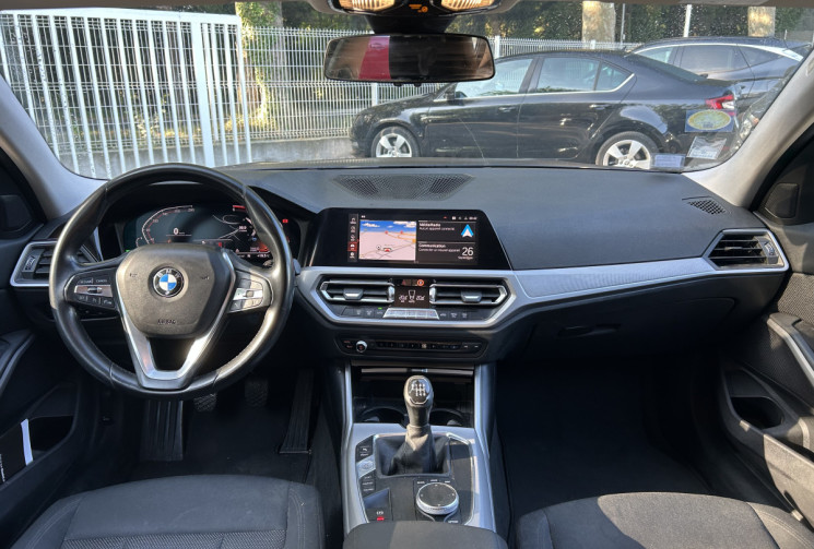 BMW Série 3 318D G21 150CV  /ENTRETIEN A JOUR/ FRANCAIS