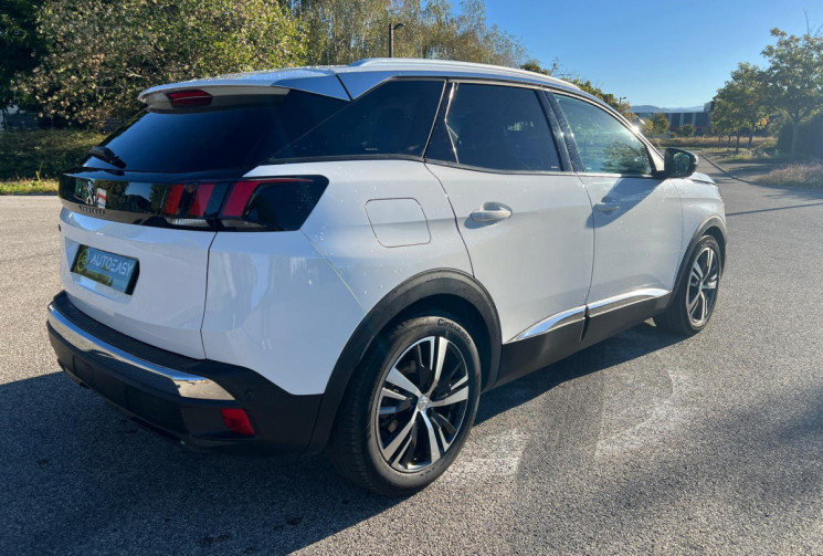 Peugeot 3008 2.0 Blue HDI 150 Allure Business / Suivi entretien complet