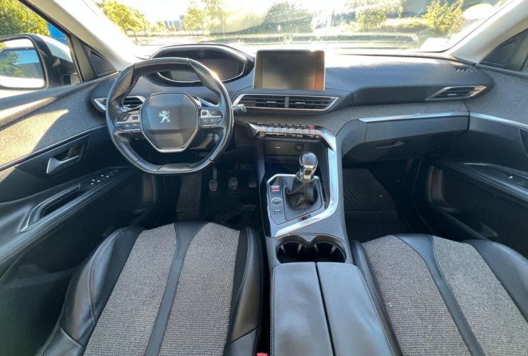 Peugeot 3008 2.0 Blue HDI 150 Allure Business / Suivi entretien complet