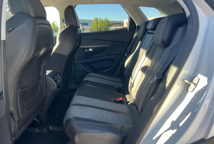 Peugeot 3008 2.0 BlueHDI 150 Allure Business / Suivi entretien complet