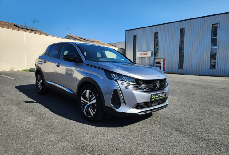 Peugeot 3008 1.5 130 / FINITION ALLURE / SUIVI PEUGEOT/BOITE AUTO/EXCELLENT ÉTAT / GARANTIE 12 MOIS