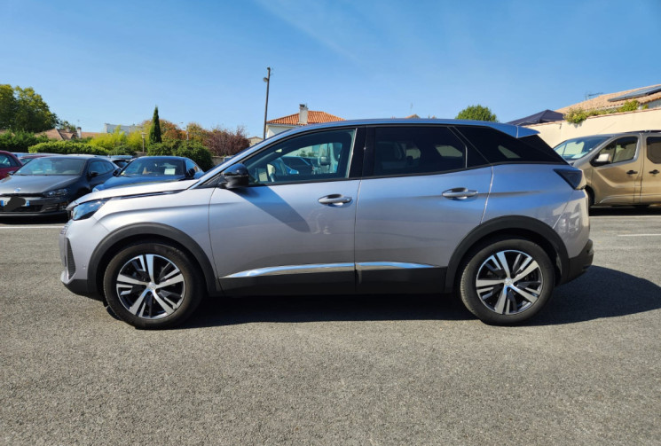 Peugeot 3008 1.5 130 / FINITION ALLURE / SUIVI PEUGEOT/BOITE AUTO/EXCELLENT ÉTAT / GARANTIE 12 MOIS