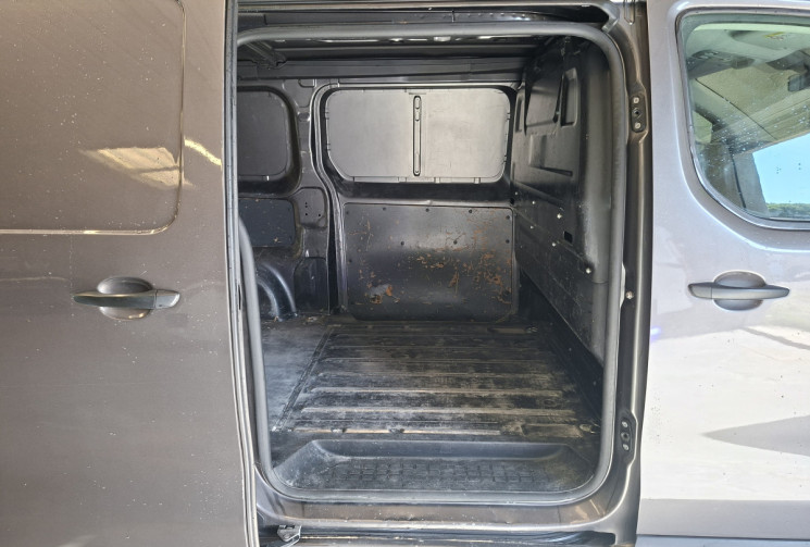 Citroën JUMPY  III M 2.0 177  L2 H1 EAT8 CABINE APPROFONDIE / ENTRETIEN A JOUR