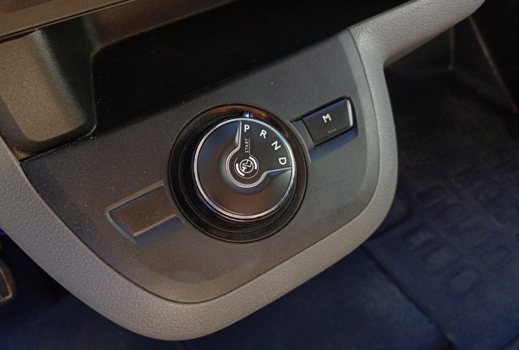 Peugeot Expert 2.0 HDi 180ch Premium EAT8 | TVA Récupérable | CarPlay | Attelage