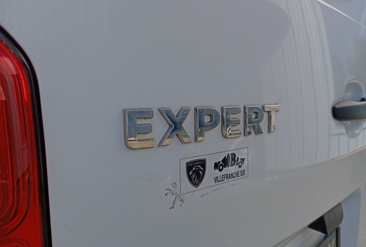 Peugeot Expert 2.0 HDi 180ch Premium EAT8 | TVA Récupérable | CarPlay | Attelage