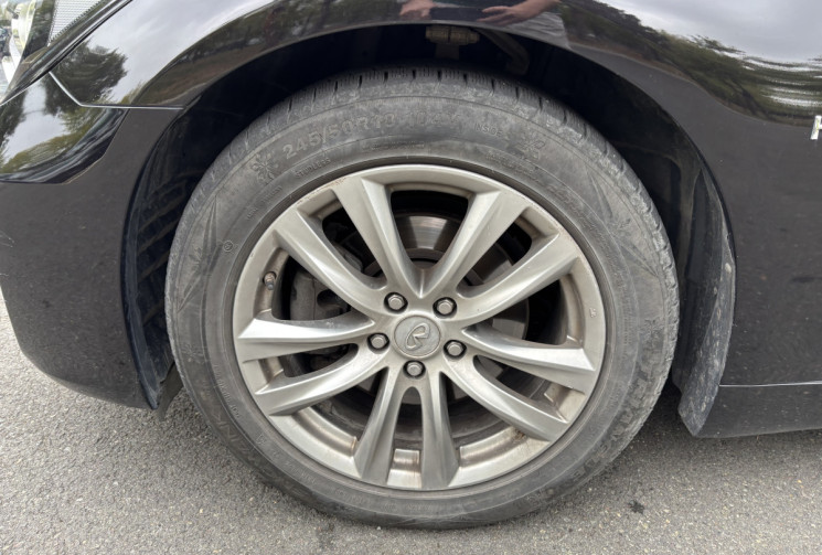  INFINITI Q70 3.5H V6 PREMIUM TECH