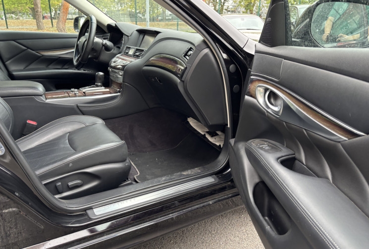  INFINITI Q70 3.5H V6 PREMIUM TECH
