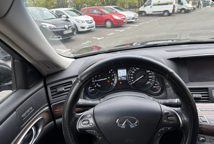  INFINITI Q70 3.5H V6 PREMIUM TECH