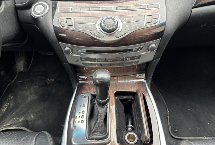  INFINITI Q70 3.5H V6 PREMIUM TECH