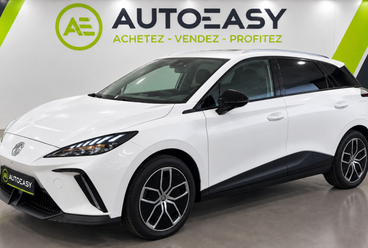 MG MG4 Luxury Extended Range 77 kWh / Décembre 2023 / État neuf / Garantie 