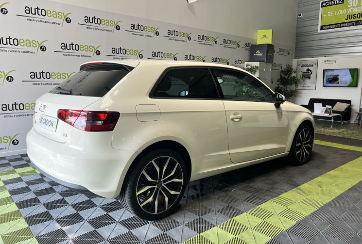 Audi A3 1.6 TDI 110 CH ATTRACTION 3 PORTES BVM6