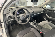 Audi A3 1.6 TDI 110 CH ATTRACTION 3 PORTES BVM6