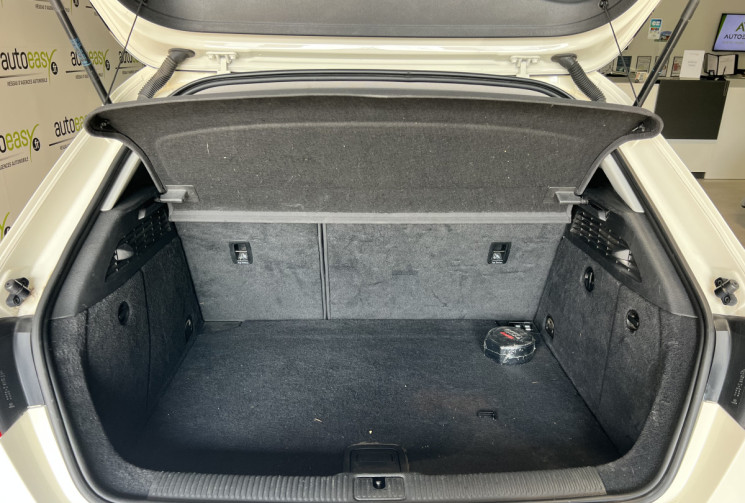 Audi A3 1.6 TDI 110 CH ATTRACTION 3 PORTES BVM6
