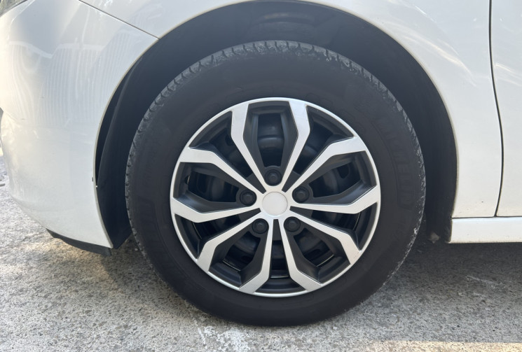 Citroën C3 1.0 VTI 68 CONFORT PACK / Climatisation / Entretien à Jour