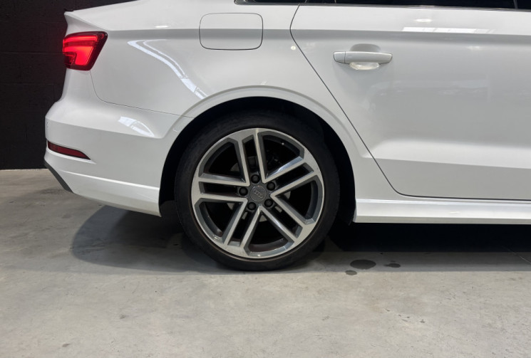 Audi A3 BERLINE 1.6 TDI S LINE PLUS 2020 / CARPLAY / VIRTUAL COCKPIT / CAMÉRA DE RECUL
