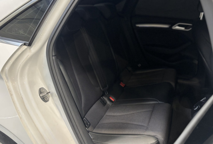 Audi A3 BERLINE 1.6 TDI S LINE PLUS 2020 / CARPLAY / VIRTUAL COCKPIT / CAMÉRA DE RECUL